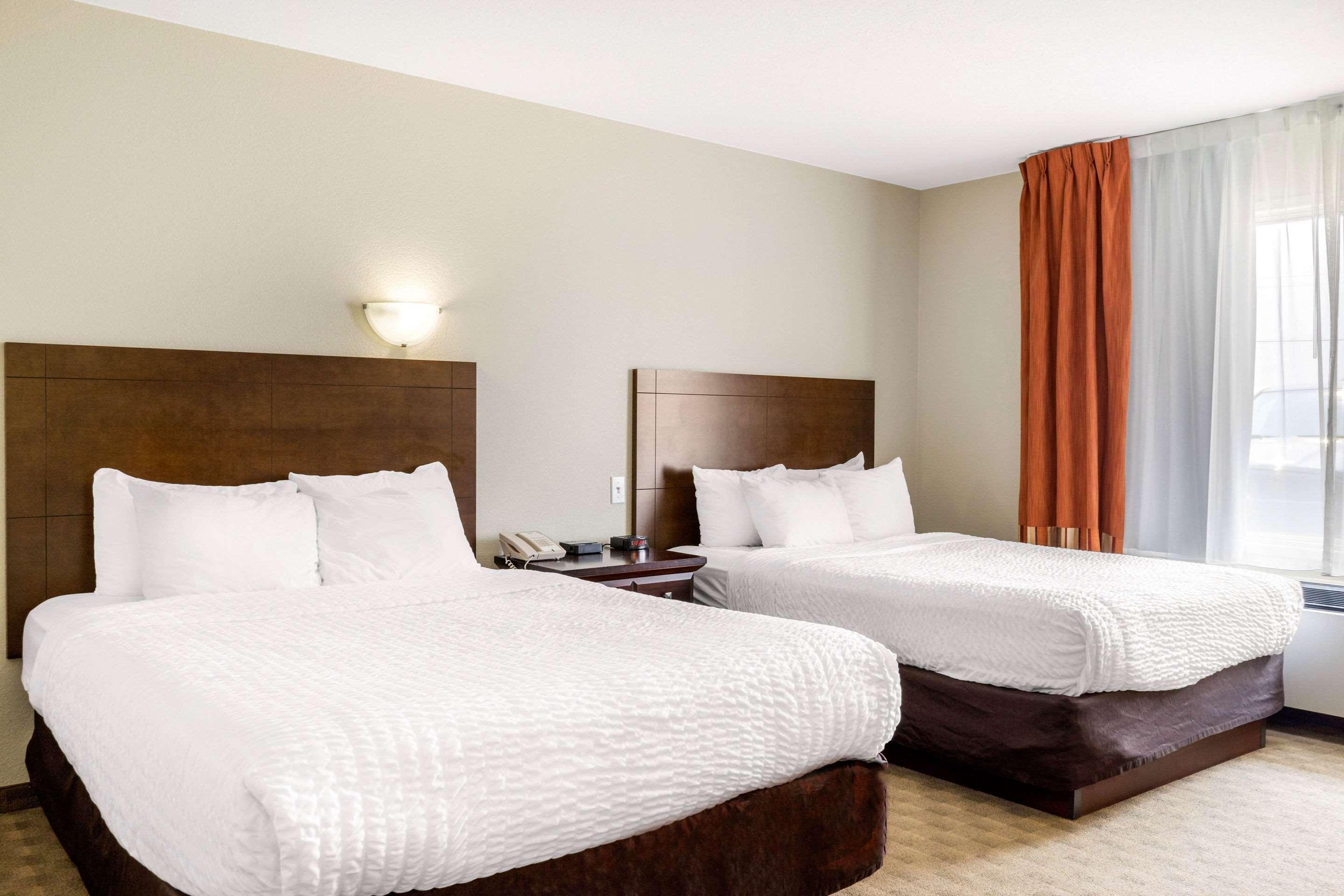 Quality Inn & Suites Winkler Esterno foto