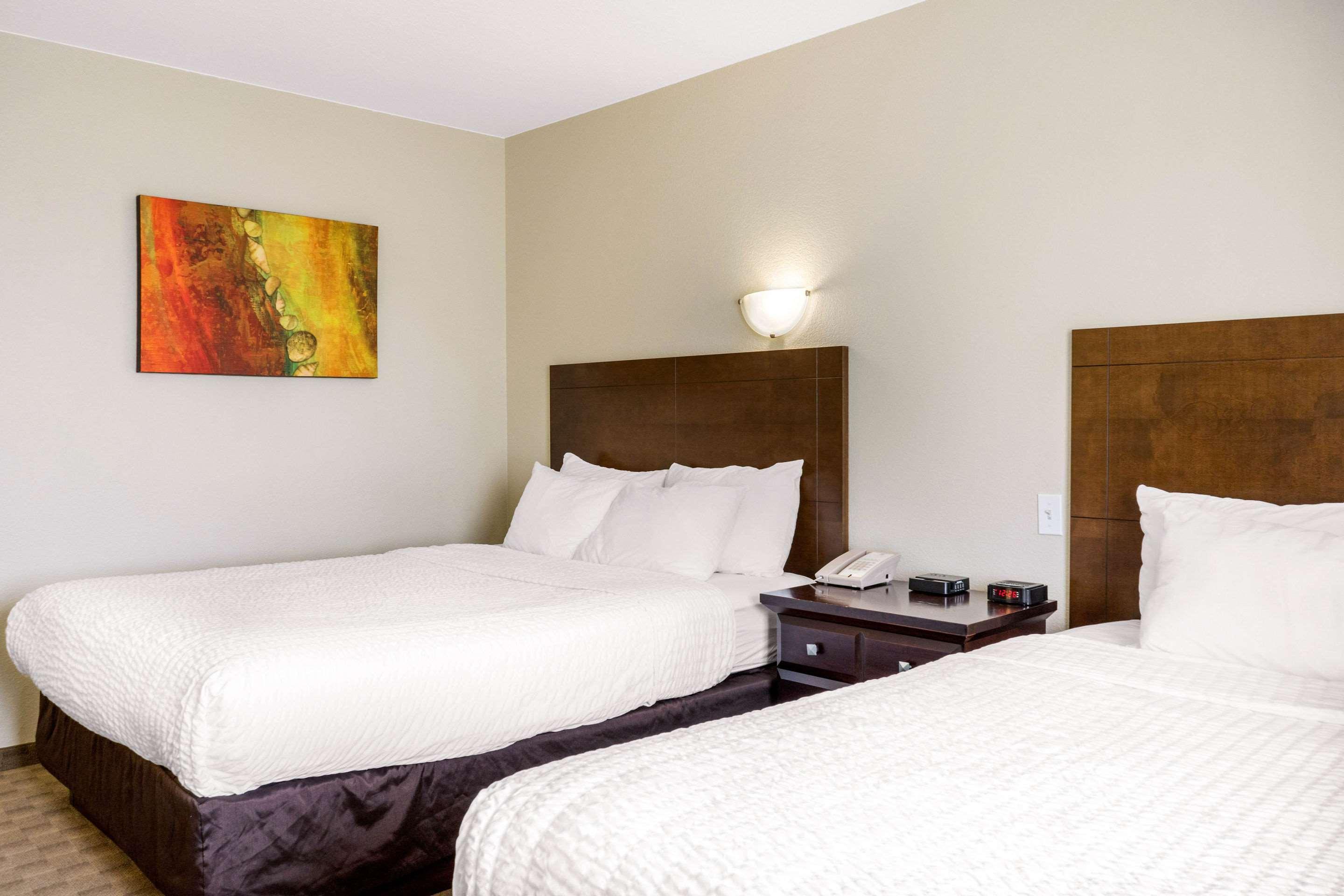 Quality Inn & Suites Winkler Esterno foto