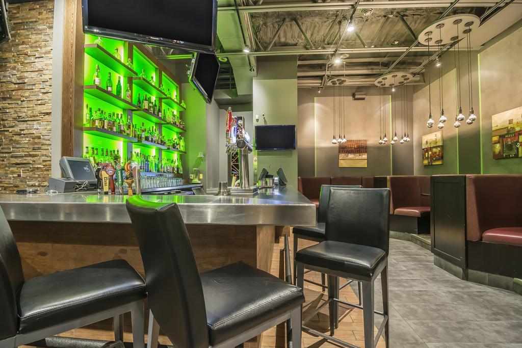Quality Inn & Suites Winkler Esterno foto